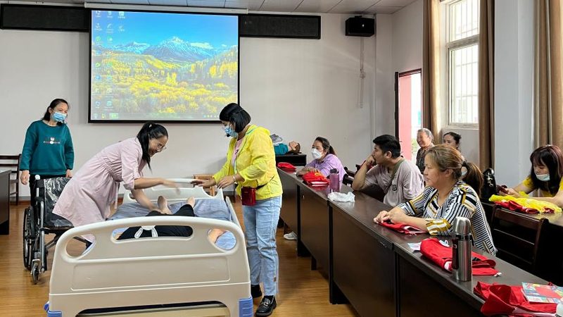 养老护理员题库哪个app好用