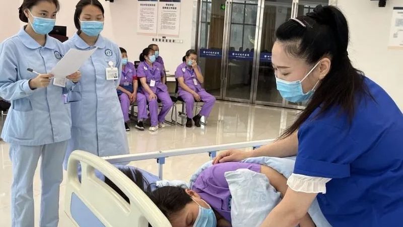 智能养老院设备：揭秘十大品牌背后的技术秘密